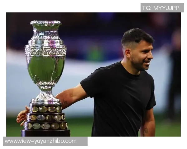 梅西是否该参加下一届世界杯？阿圭罗：这个决定得他自己来做